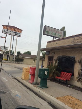 Buckboard Motor Lodge