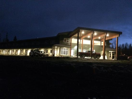Royal Oak Inn & Suites