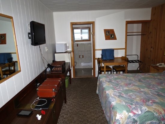 Deep River Motel
