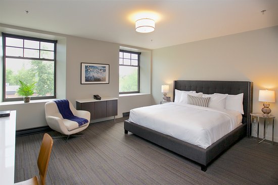 British Hotel