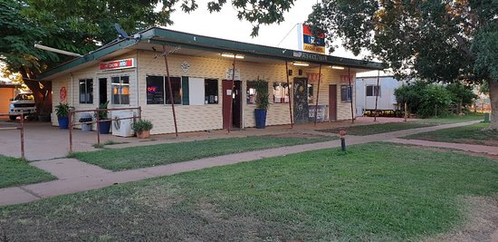 Jundah Hotel