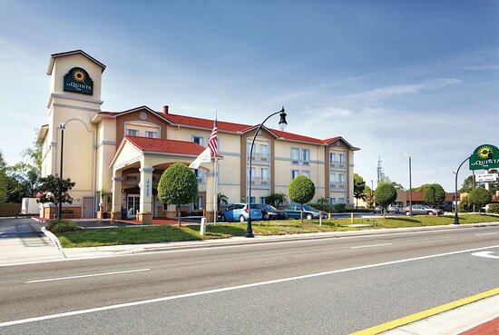 La Quinta Inn & Suites by Wyndham Tampa Bay Area-Tampa South