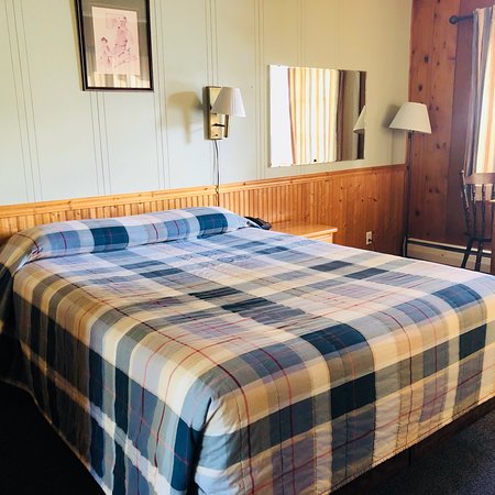 Lakeside Motel