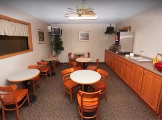 Travel Host Motel