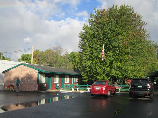 Coach House Inn