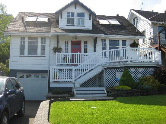 The Tides Bed & Breakfast