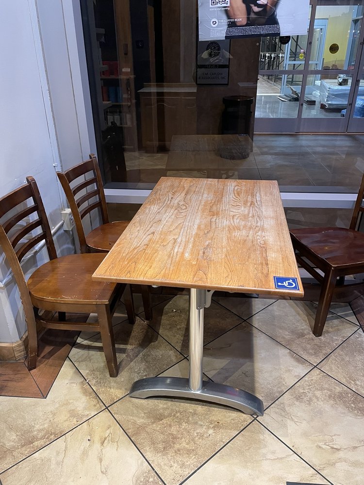 The Coffee Bean & Tea Leaf