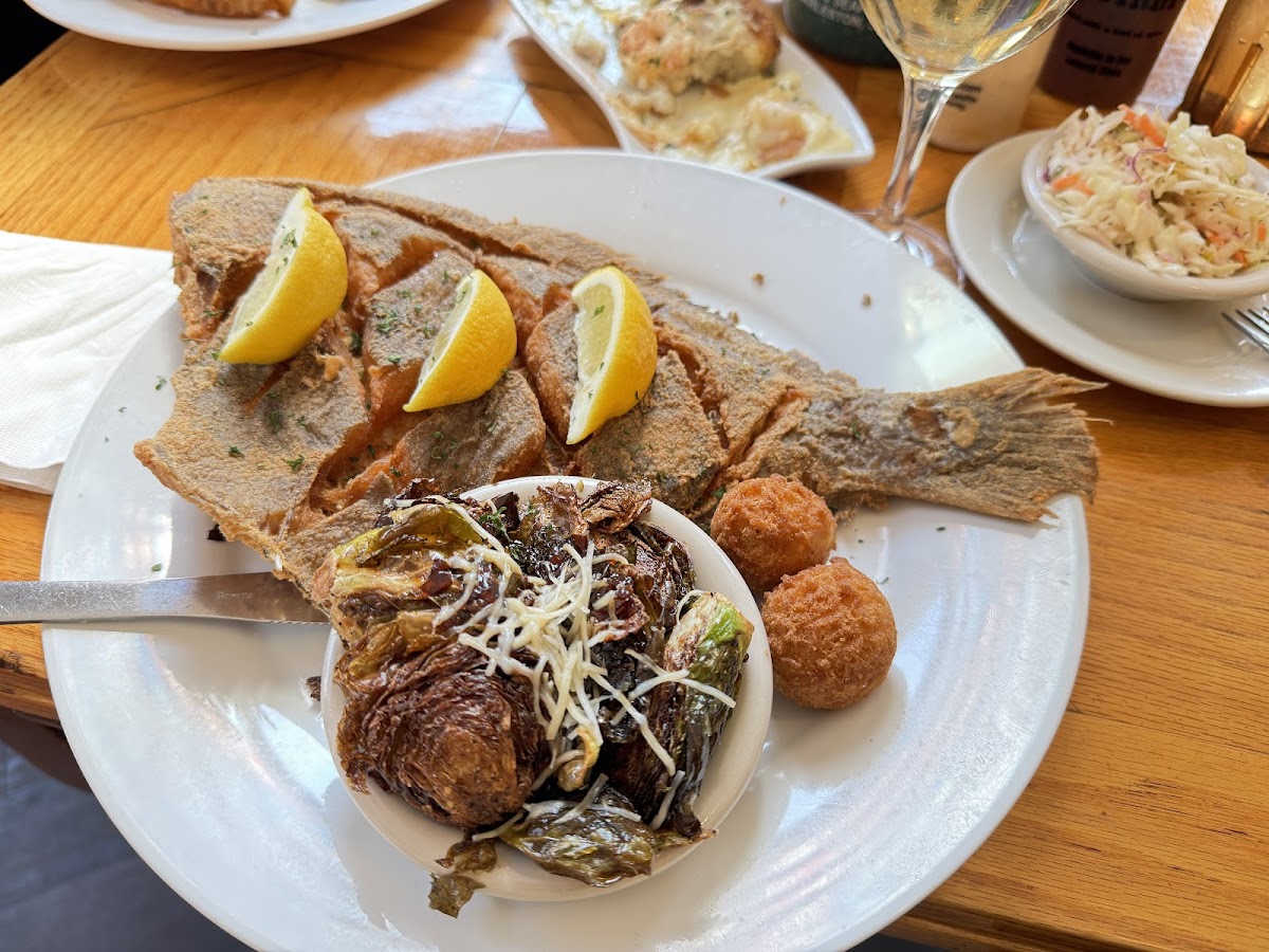 Hyman's Seafood