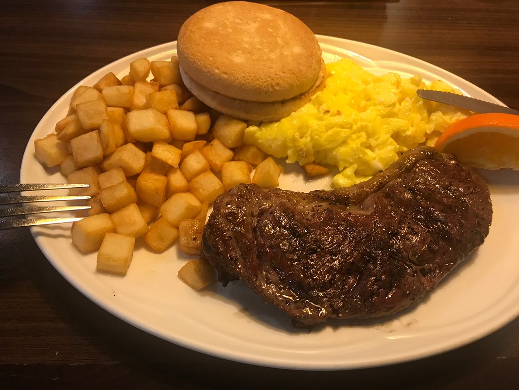 Emiles Pub & Eatery