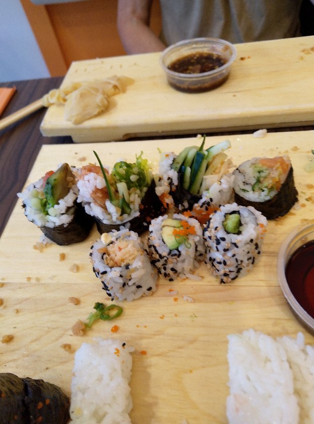 Yuzu sushi
