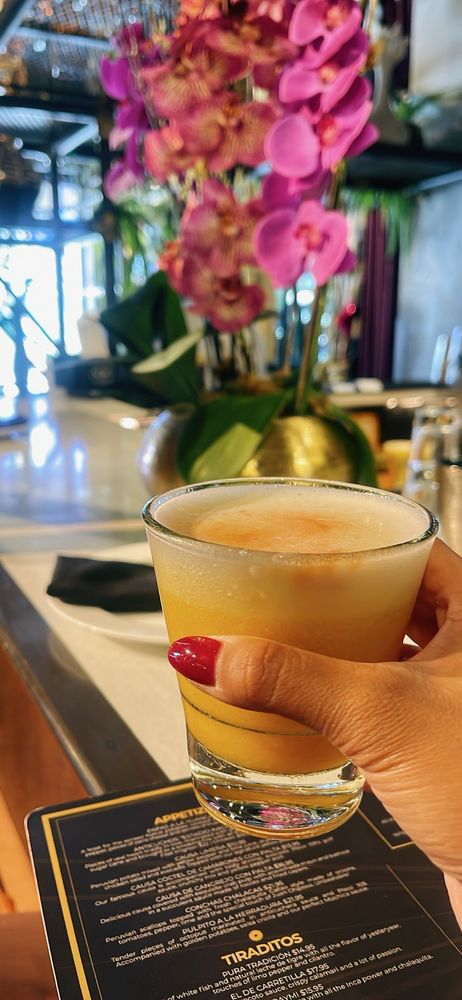PISCO SOUR mango