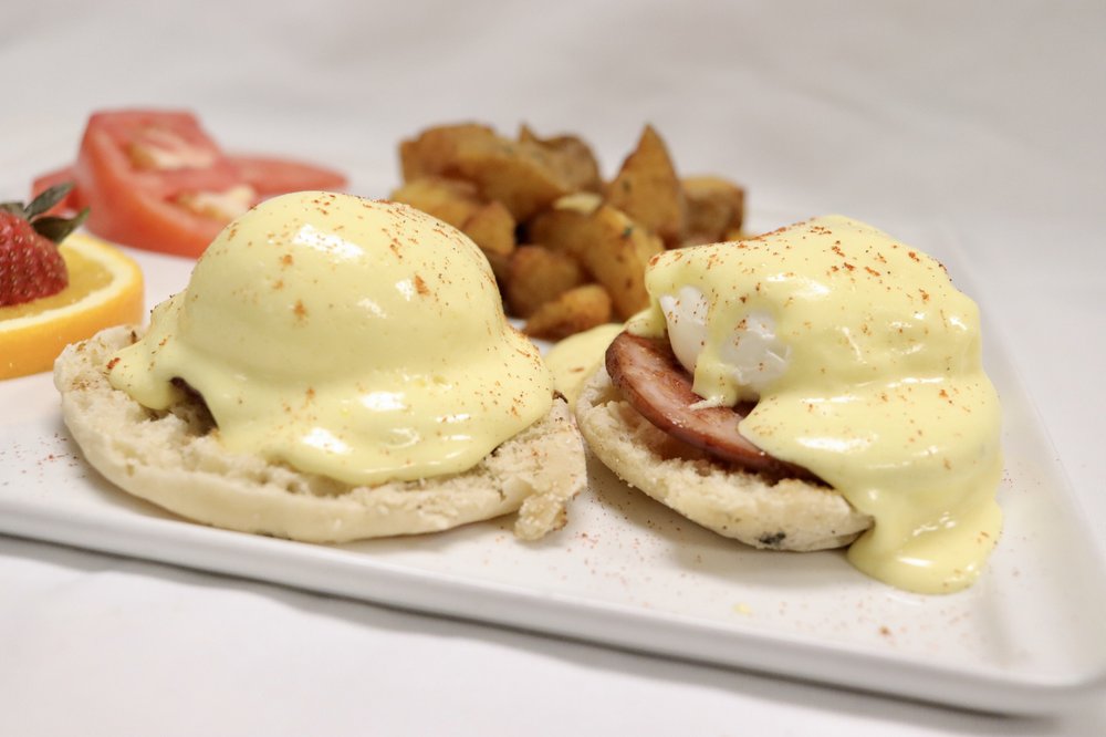 Oli's Fashion Cuisine & Bar