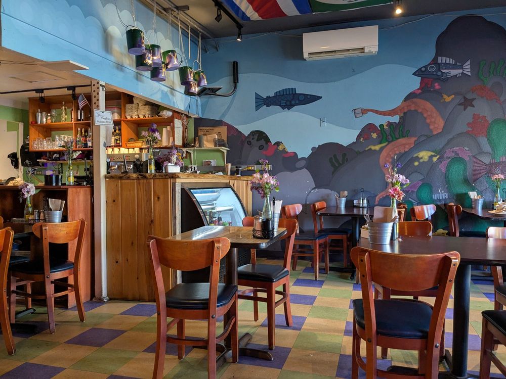 Rocky Bay Cafe